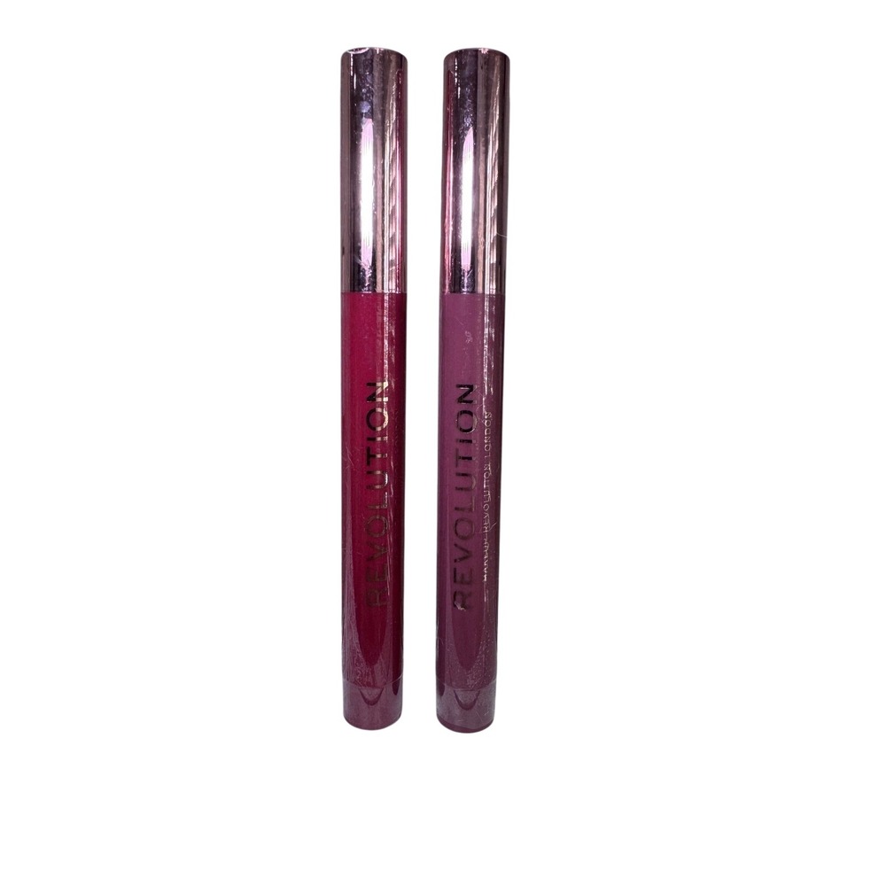 Makeup Revolution Velvet Kiss Lip Crayon 2pc Set Ruby & Rose Velvet Matte Finish